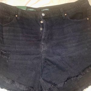 WILD FABLE DISTRESSED JEAN SHORTS
